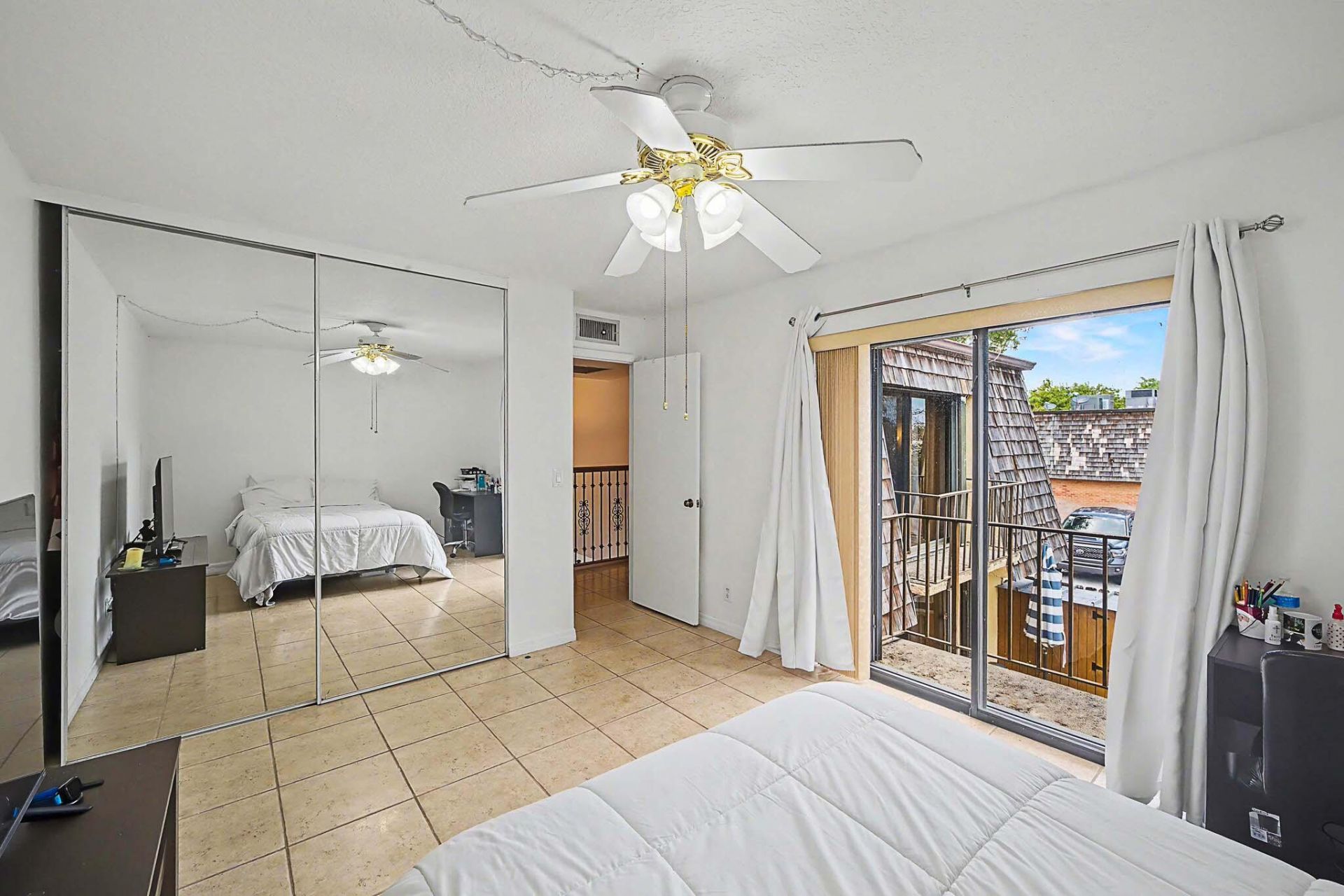149 Lake Arbor Drive, Palm Springs, FL 33461 Photo