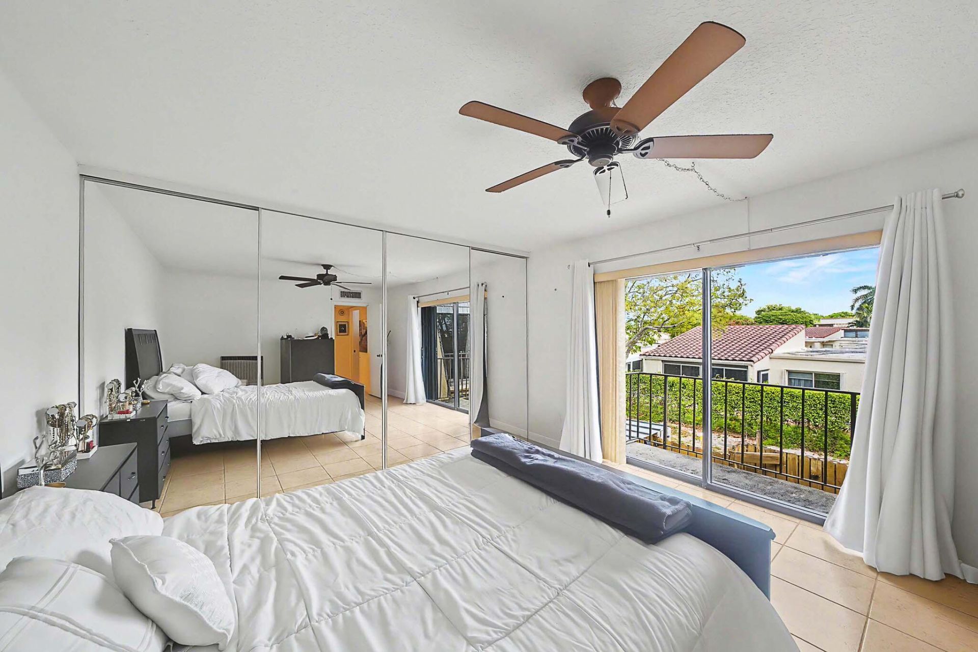 149 Lake Arbor Drive, Palm Springs, FL 33461 Photo
