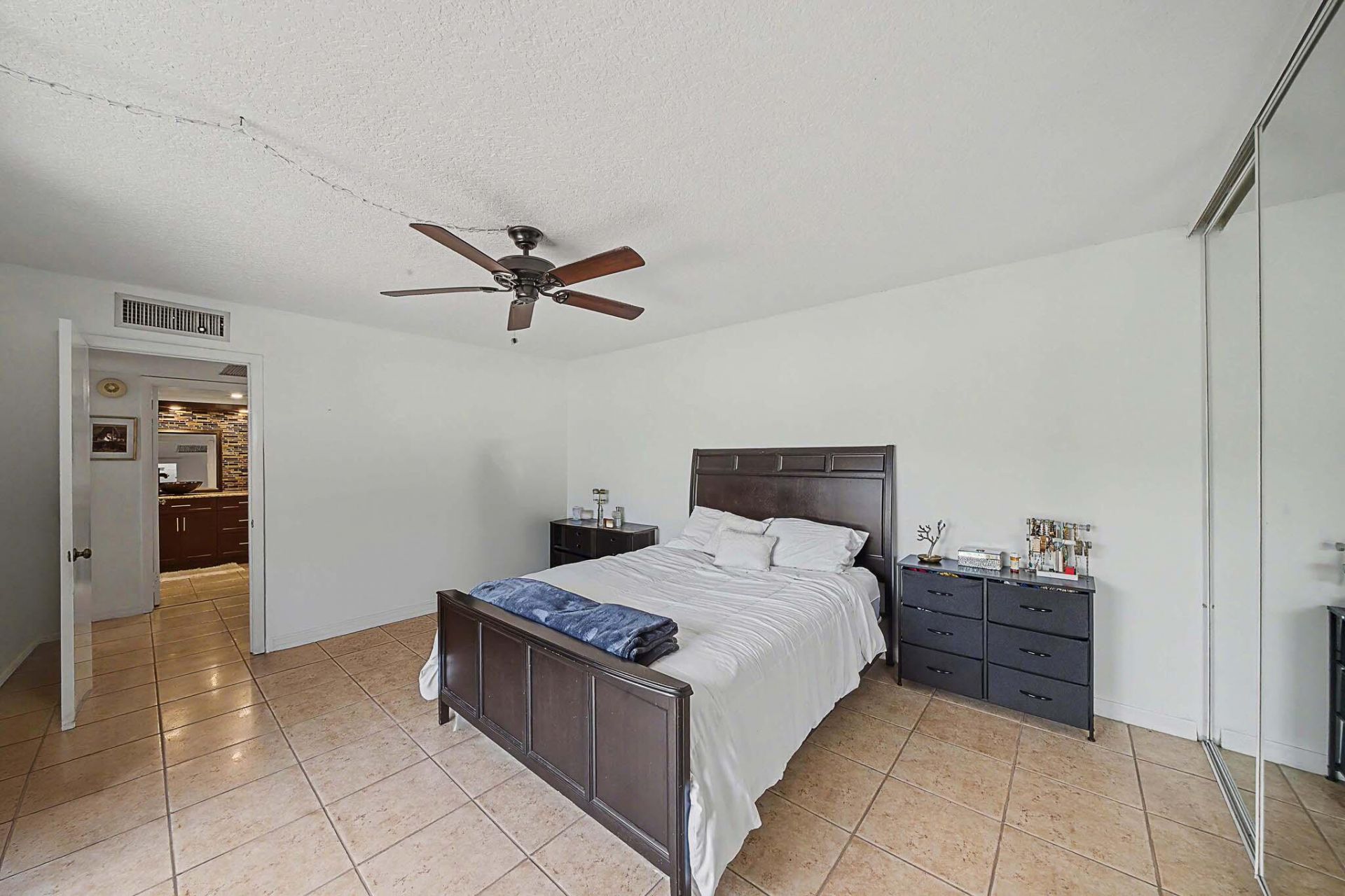 149 Lake Arbor Drive, Palm Springs, FL 33461 Photo