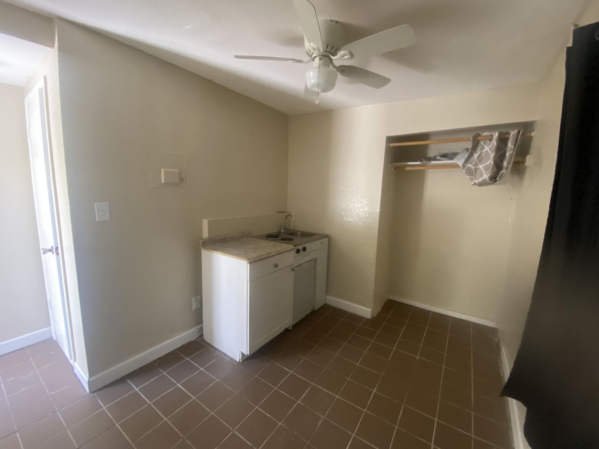 908 NE 17th Terrace, Unit 1-6, Fort Lauderdale, FL 33394 Photo