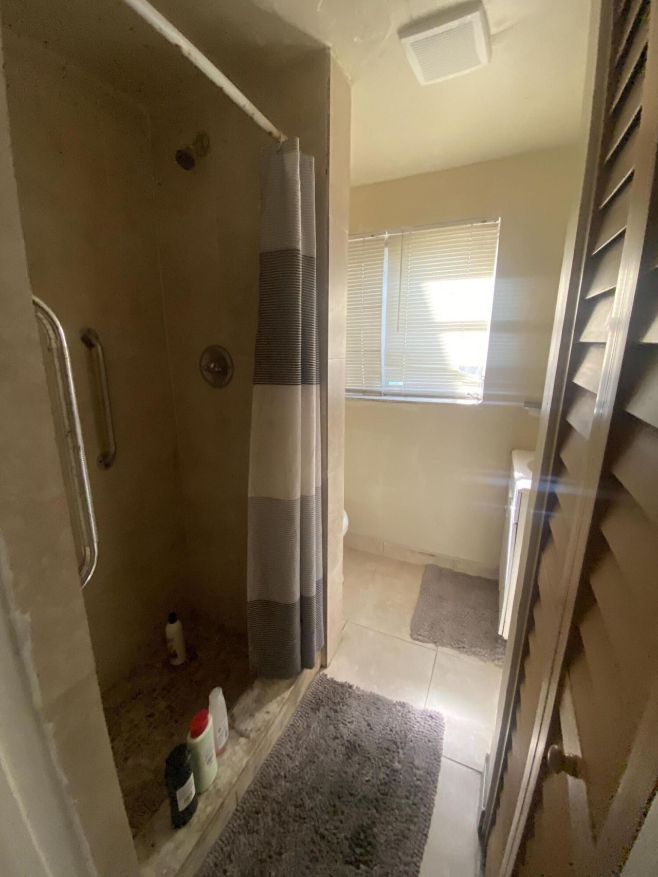 908 NE 17th Terrace, Unit 1-6, Fort Lauderdale, FL 33394 Photo