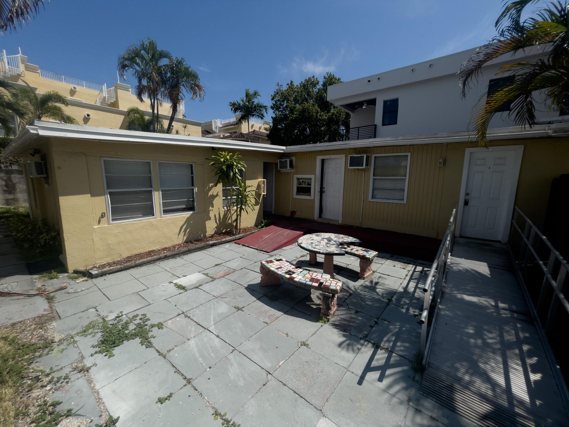 908 NE 17th Terrace, Unit 1-6, Fort Lauderdale, FL 33394 Photo