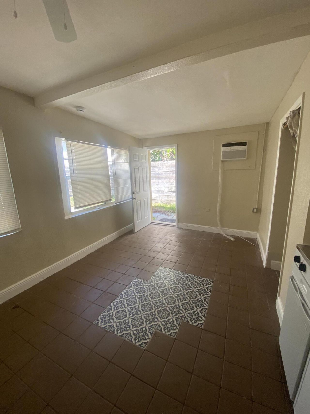 908 NE 17th Terrace, Unit 1-6, Fort Lauderdale, FL 33394 Photo