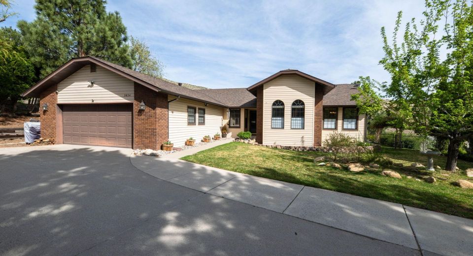 3834 Westwood Drive, Carson City, NV 89703 Photo