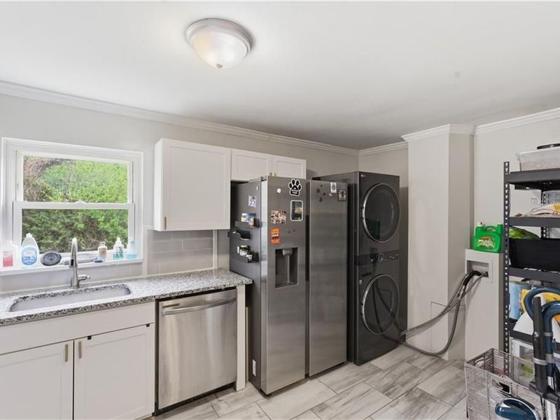 541 E Main Street, Xenia, OH 45385 Photo 13