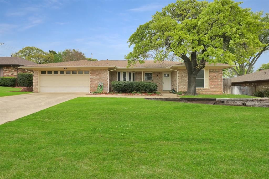 4203 Pleasant Hill Drive, Arlington, TX 76016 Main Photo