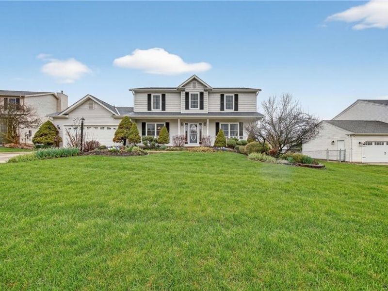 690 Southbridge Boulevard, Brunswick, OH 44212 Photo 2