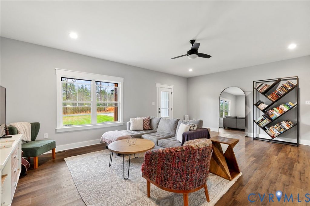 1688 Ragland Road Goochland, VA 23063