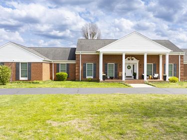 726 N Main Street, Monticello, KY 42633