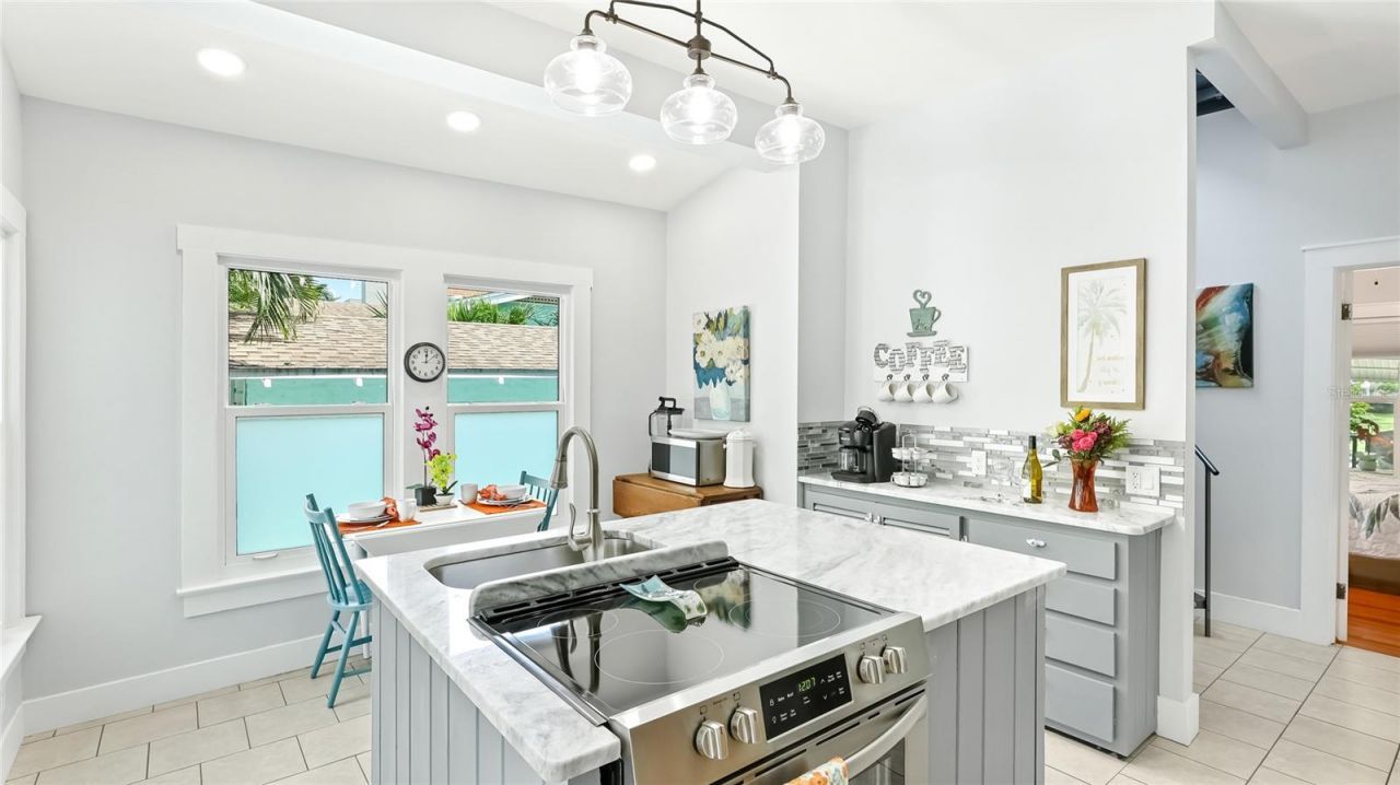 112 16th Street W, Bradenton, FL 34205 Photo