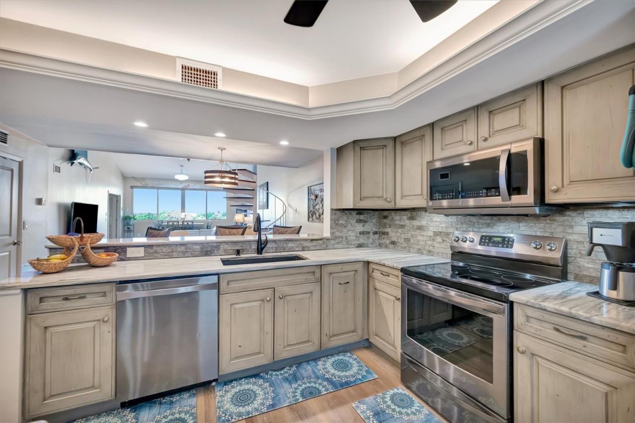 9604 Cortez Road W, Unit 436, Bradenton, FL 34210 Photo