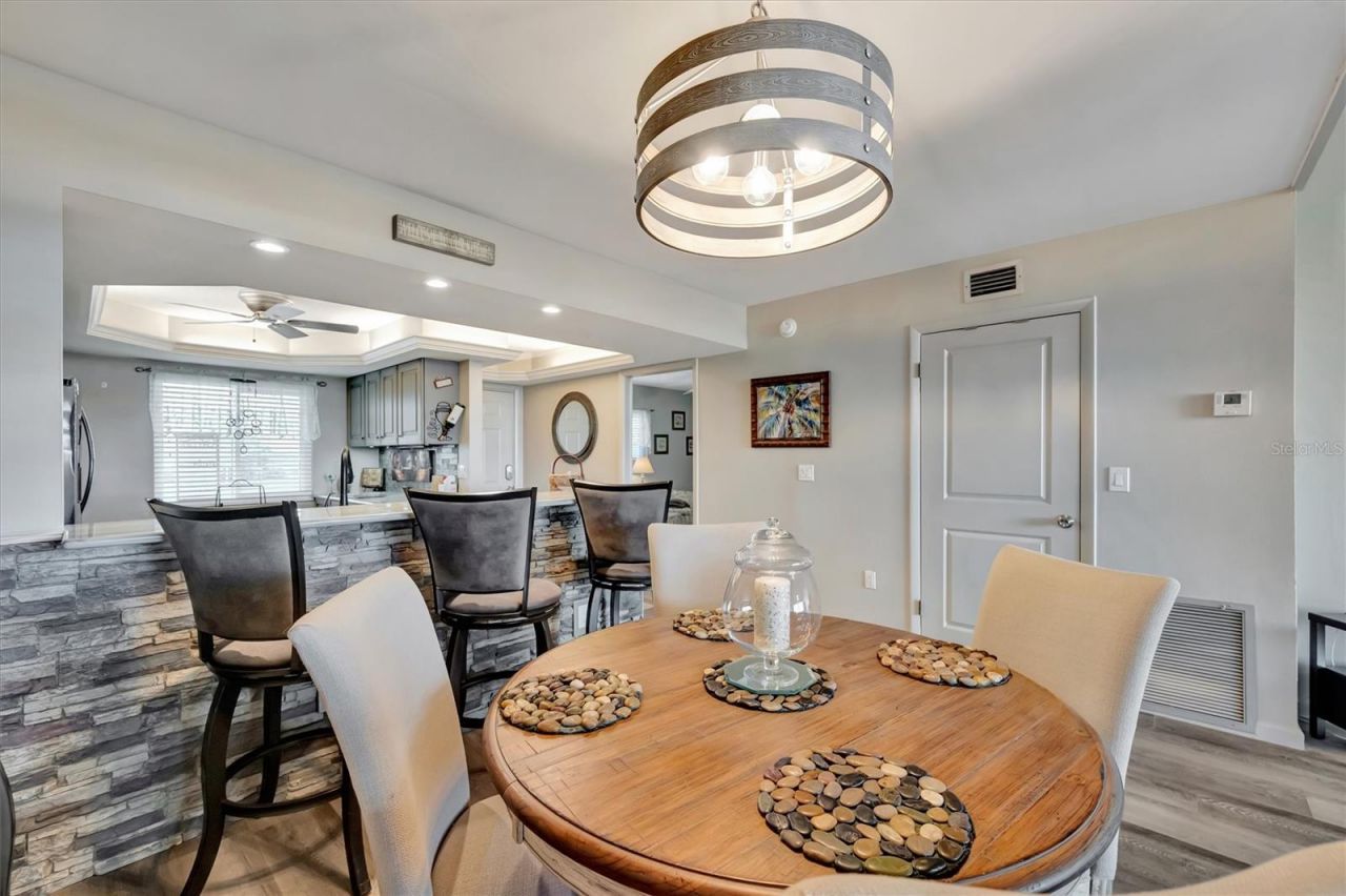 9604 Cortez Road W, Unit 436, Bradenton, FL 34210 Photo