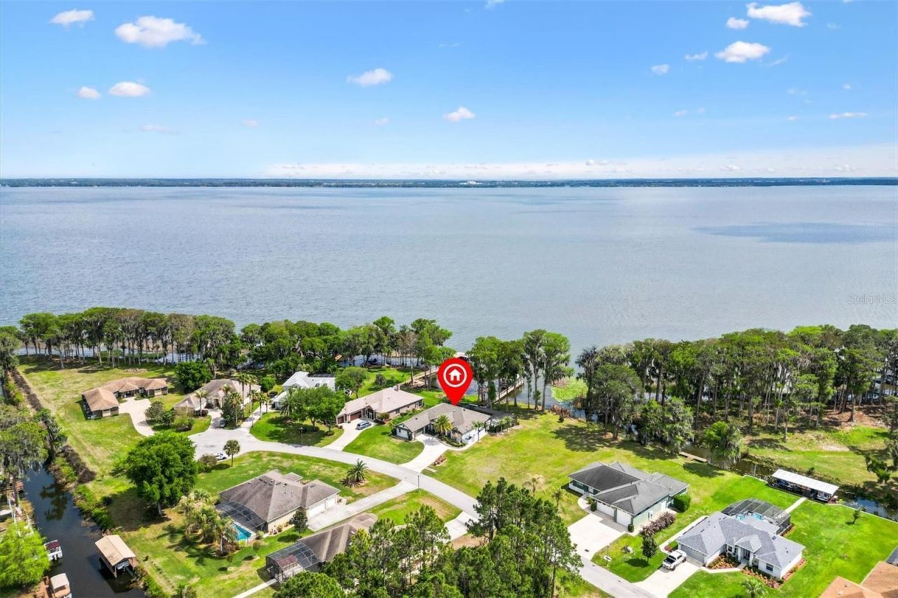 12114 Eagle Point Court, Leesburg, FL 34788 Photo