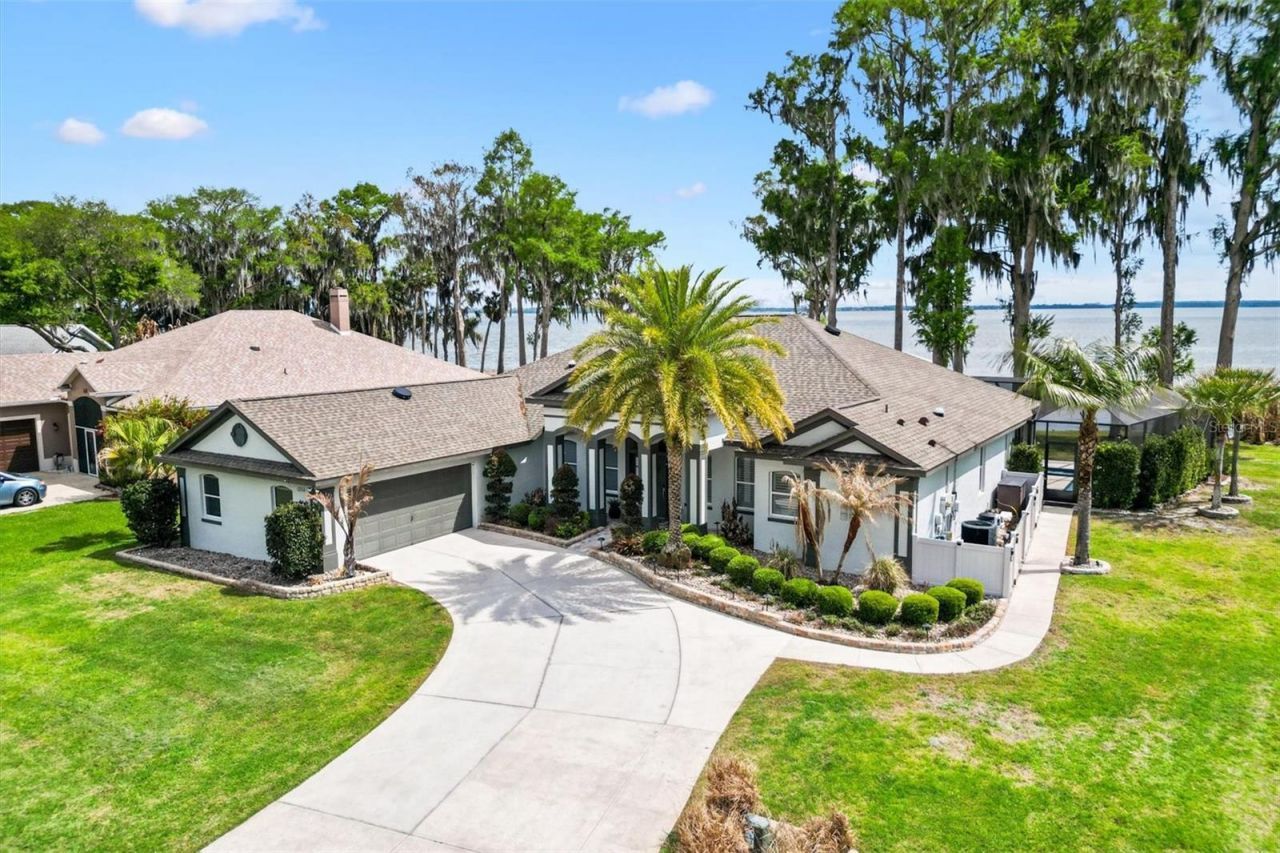 12114 Eagle Point Court, Leesburg, FL 34788 Photo