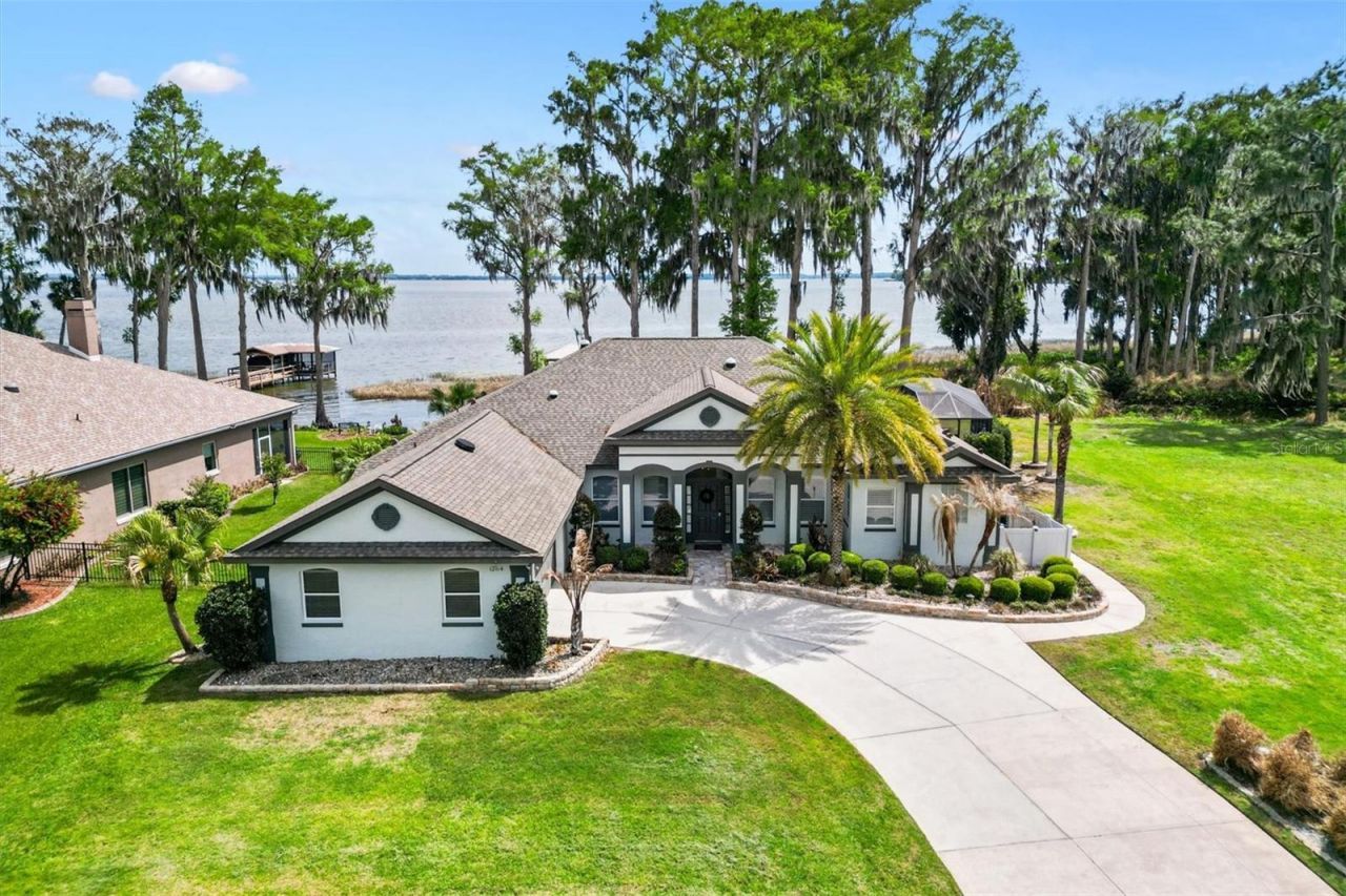 12114 Eagle Point Court, Leesburg, FL 34788 Photo