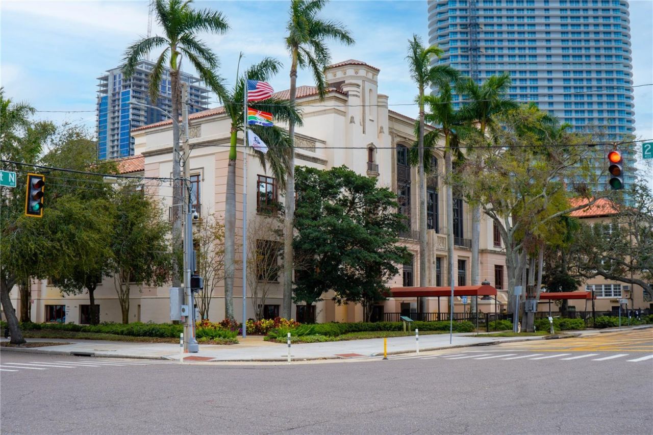 316 8th Street S, Unit 402, Saint Petersburg, FL 33701 Photo