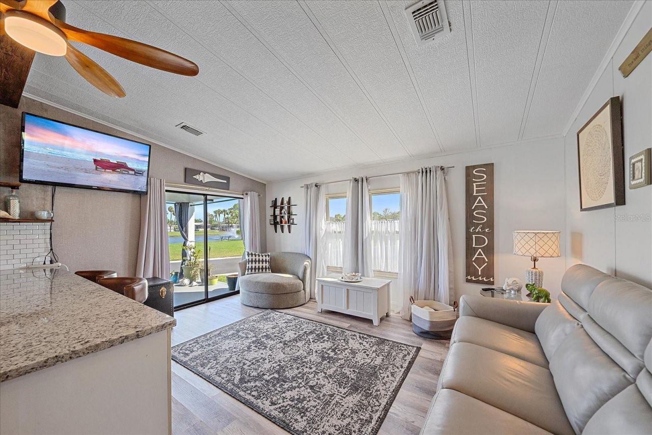 137 Lakeview Drive , Unit 137, Palmetto, FL 34221 Photo