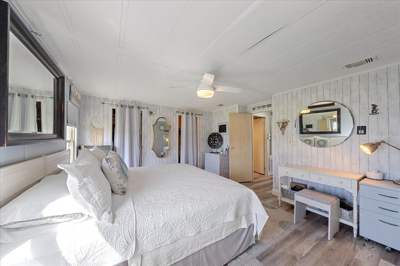 137 Lakeview Drive , Unit 137, Palmetto, FL 34221 Photo