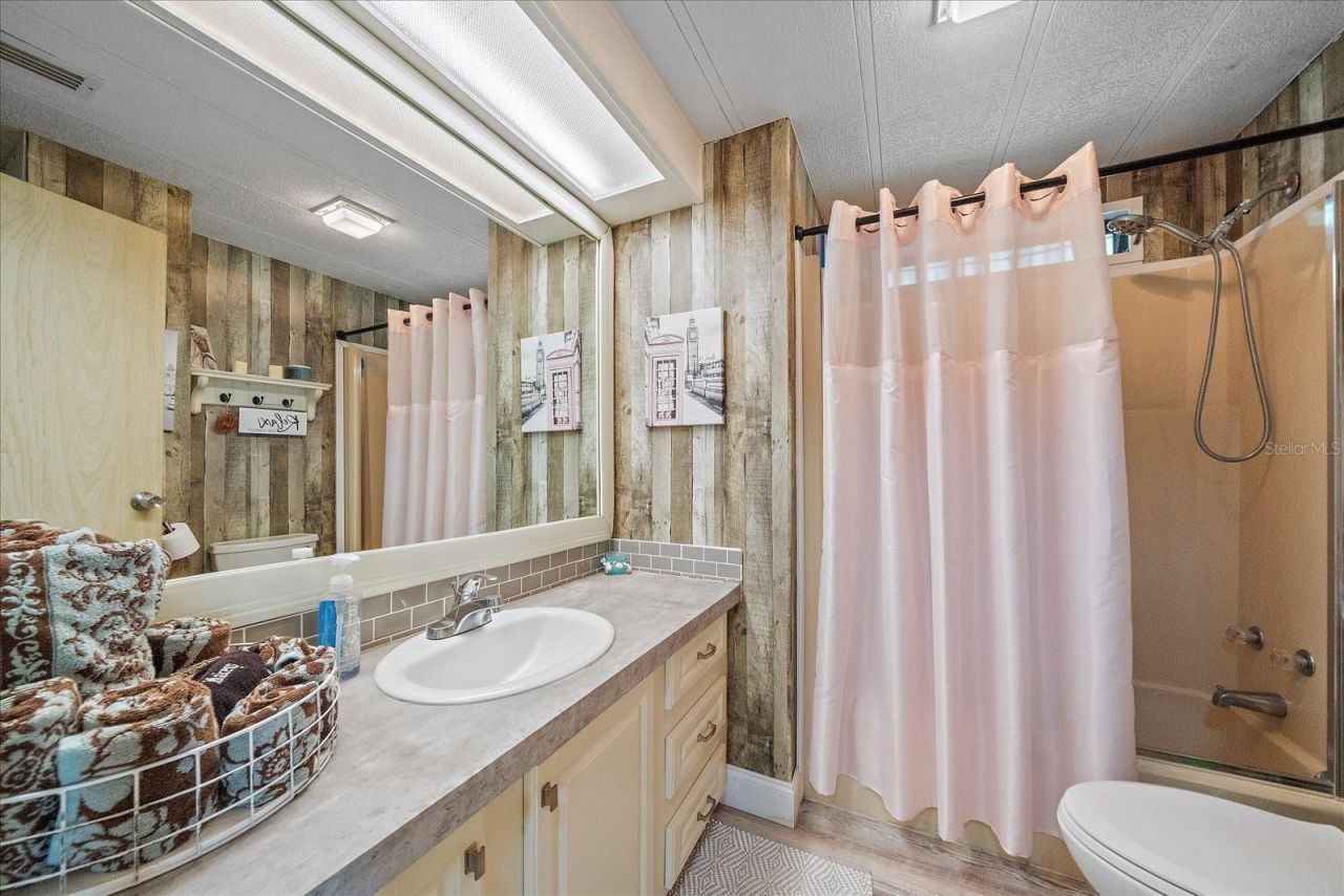 137 Lakeview Drive , Unit 137, Palmetto, FL 34221 Photo