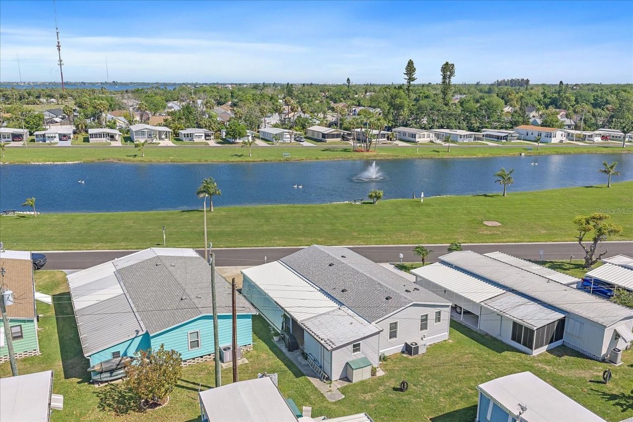 137 Lakeview Drive , Unit 137, Palmetto, FL 34221 Photo