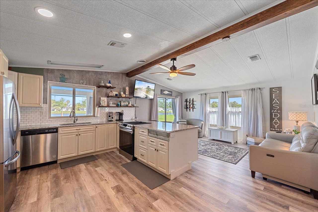 137 Lakeview Drive , Unit 137, Palmetto, FL 34221 Photo