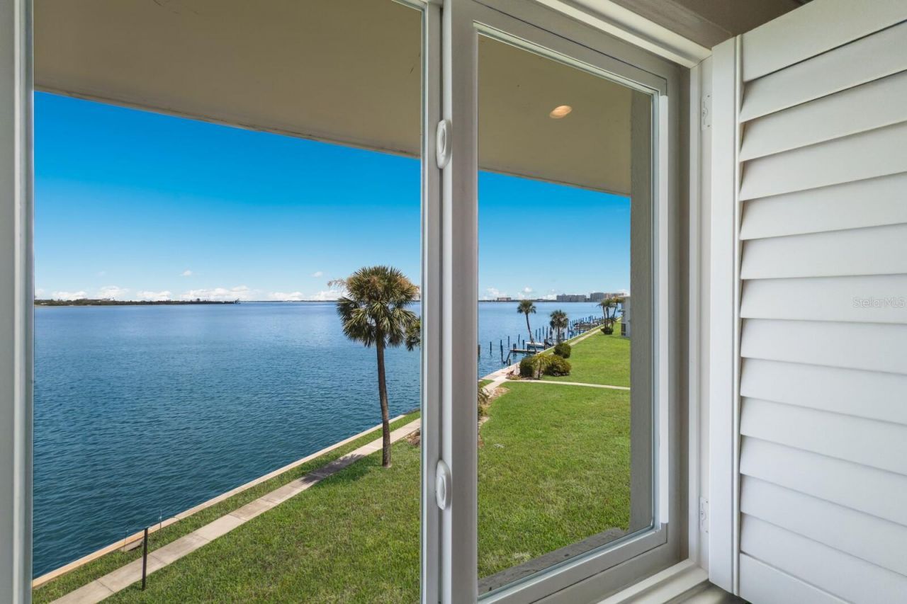 761 John Ringling Boulevard , Unit 31, Sarasota, FL 34236 Photo