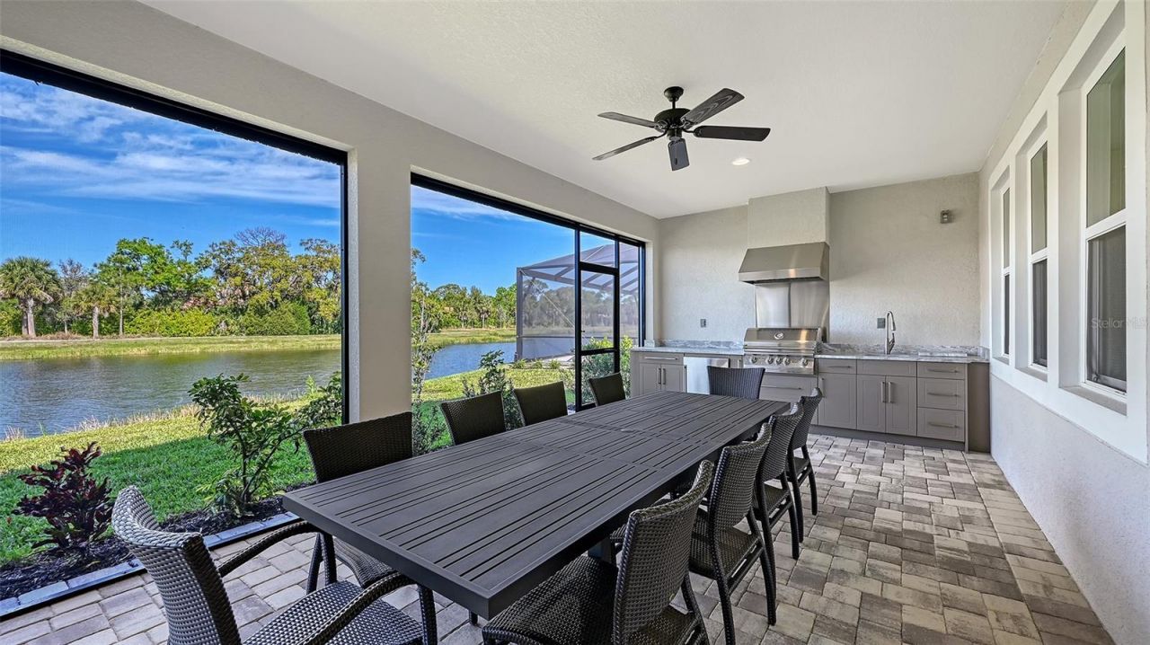 5521 Blue Water Boulevard, Sarasota, FL 34238 Photo