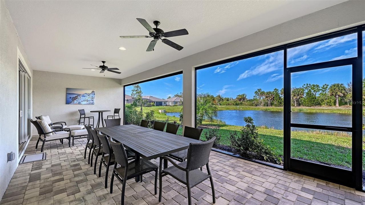 5521 Blue Water Boulevard, Sarasota, FL 34238 Photo