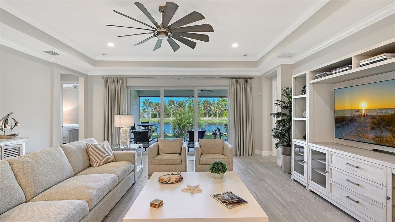 5521 Blue Water Boulevard, Sarasota, FL 34238 Photo