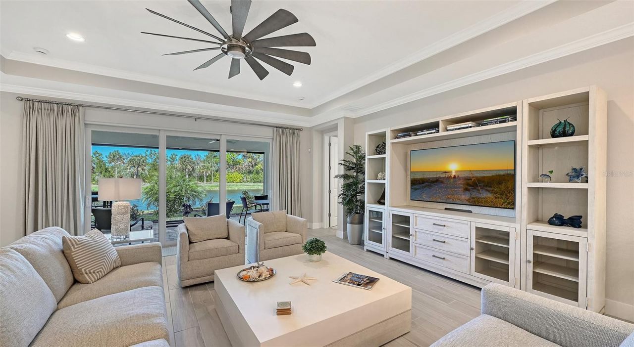 5521 Blue Water Boulevard, Sarasota, FL 34238 Photo