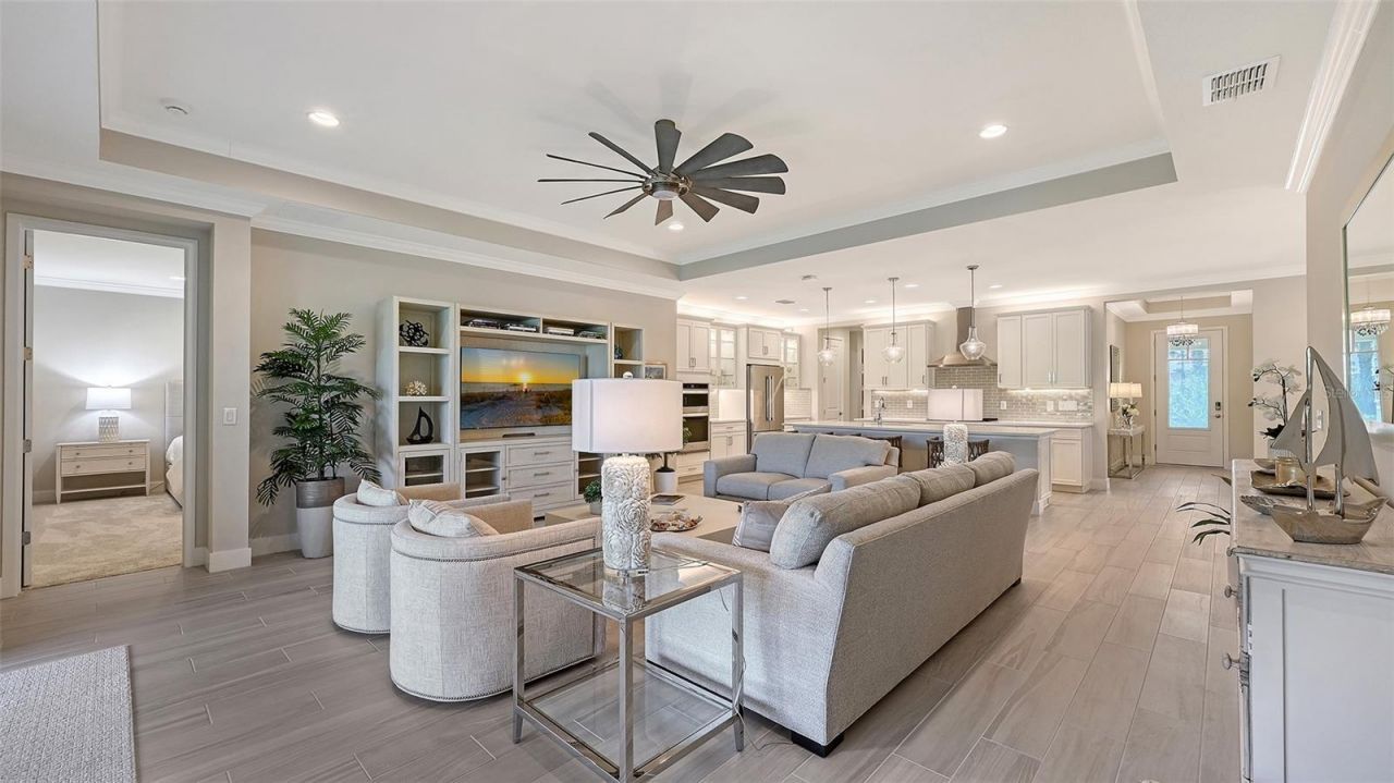 5521 Blue Water Boulevard, Sarasota, FL 34238 Photo