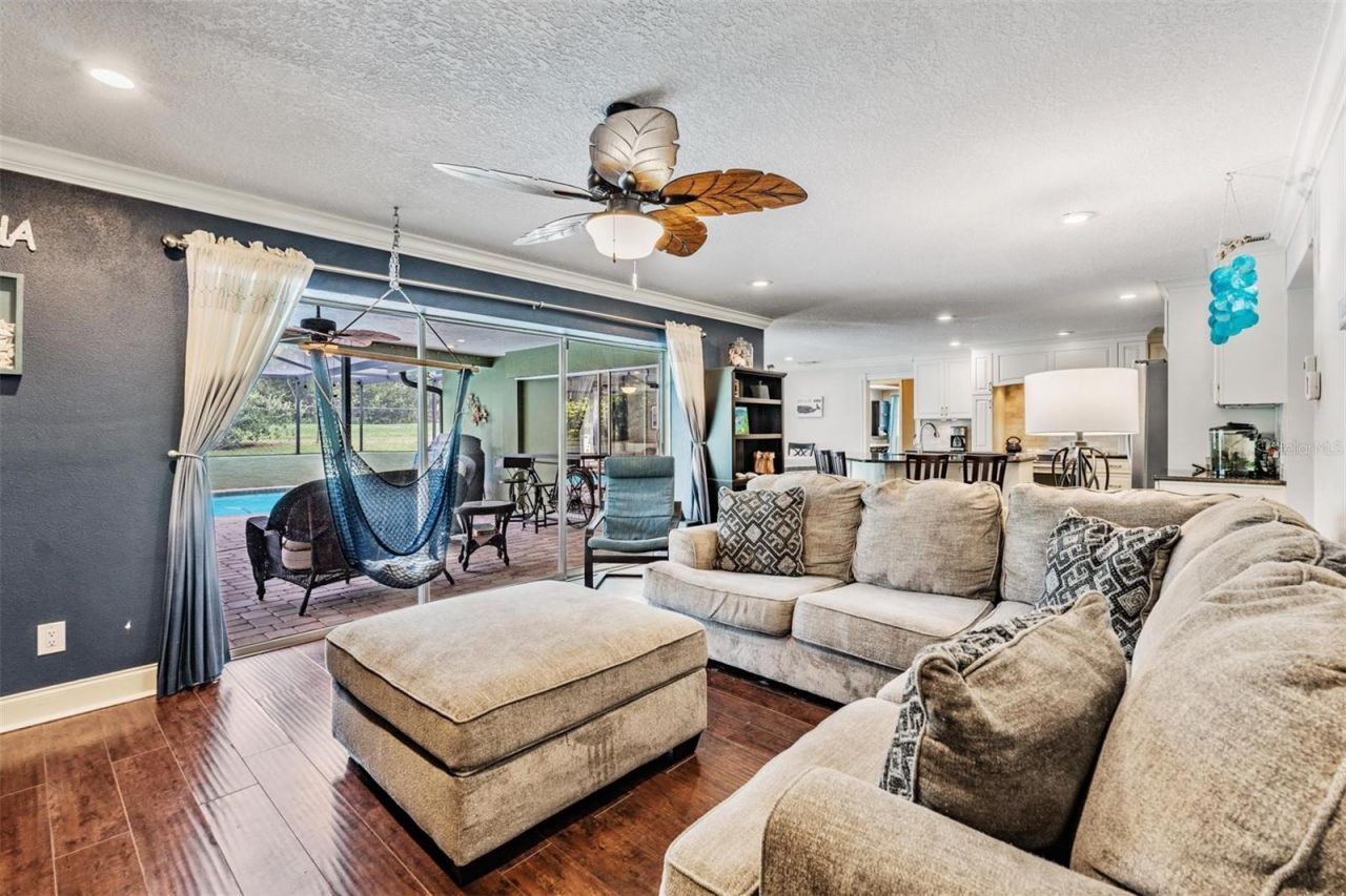 3018 Prestige Drive, Clearwater, FL 33759 Photo