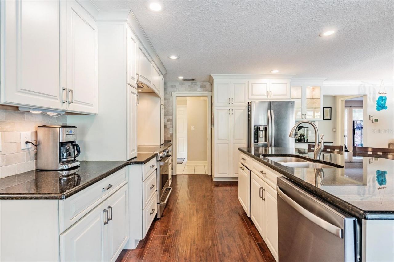 3018 Prestige Drive, Clearwater, FL 33759 Photo