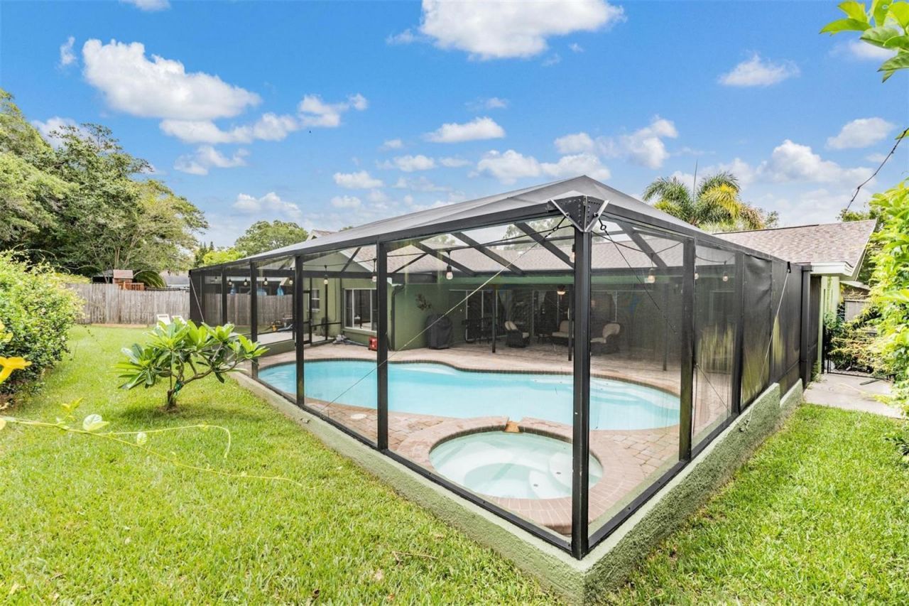 3018 Prestige Drive, Clearwater, FL 33759 Photo