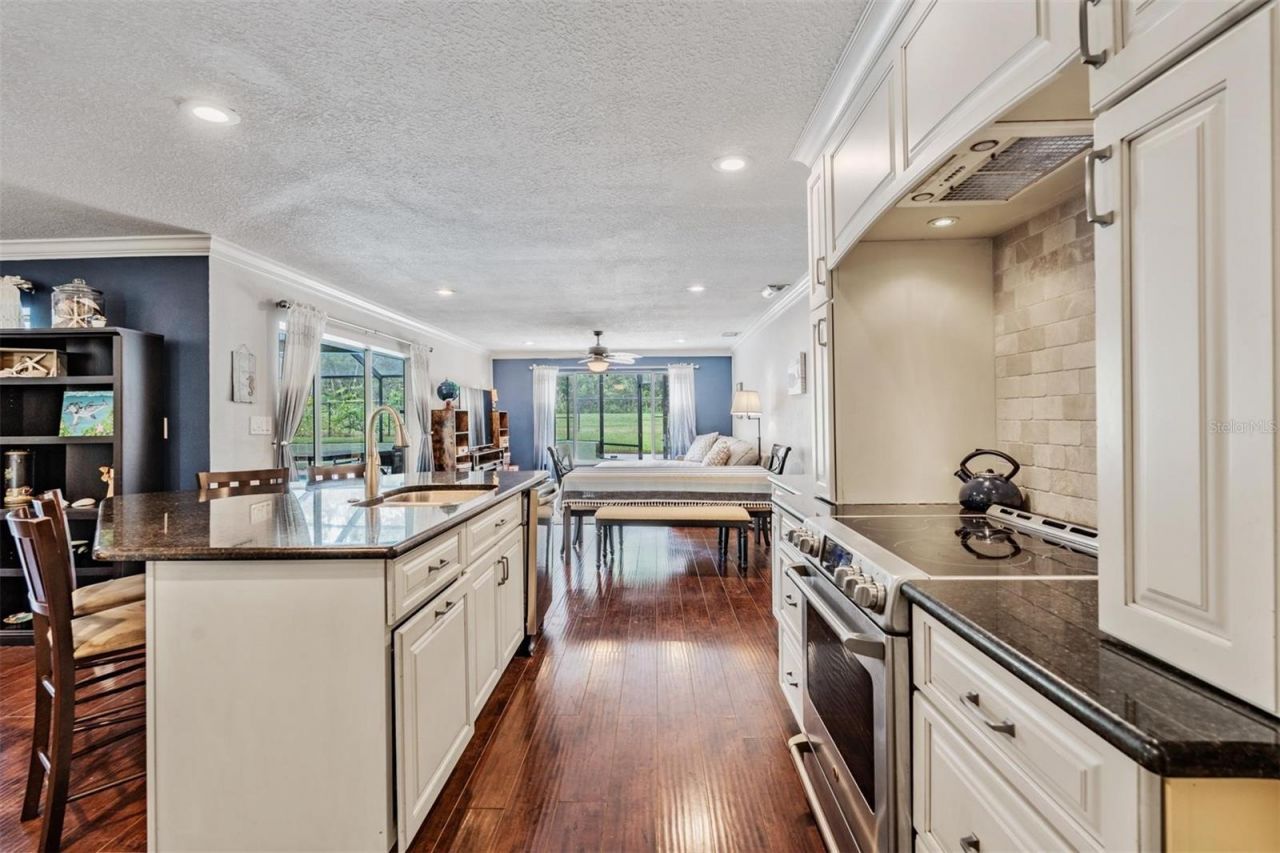 3018 Prestige Drive, Clearwater, FL 33759 Photo