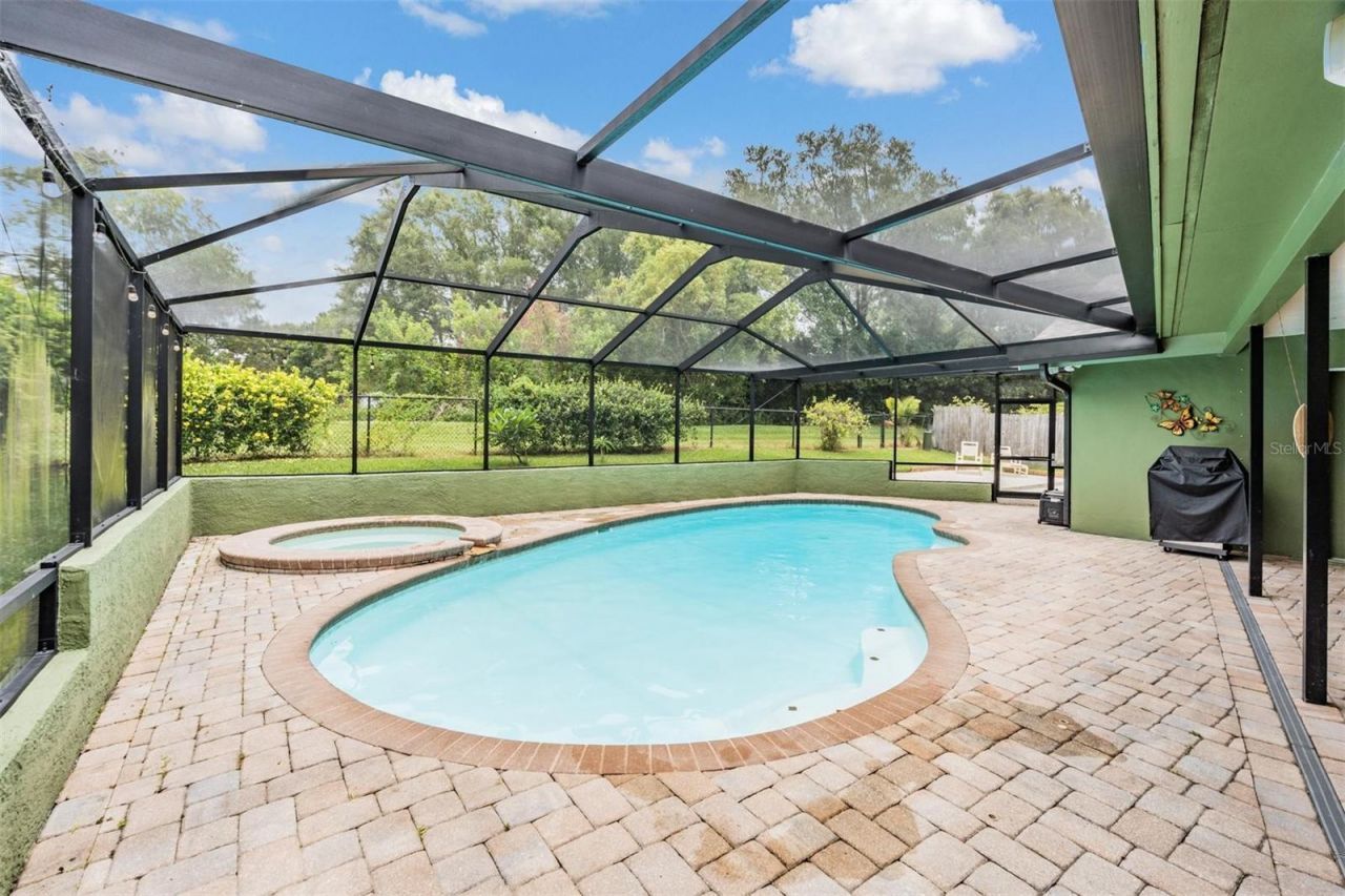 3018 Prestige Drive, Clearwater, FL 33759 Photo