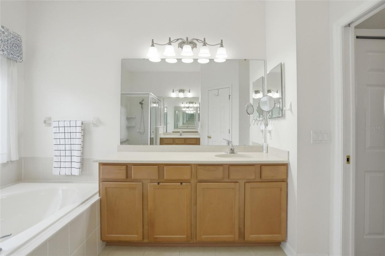 3014 Zander Drive , Grand Island, FL 32735 Photo