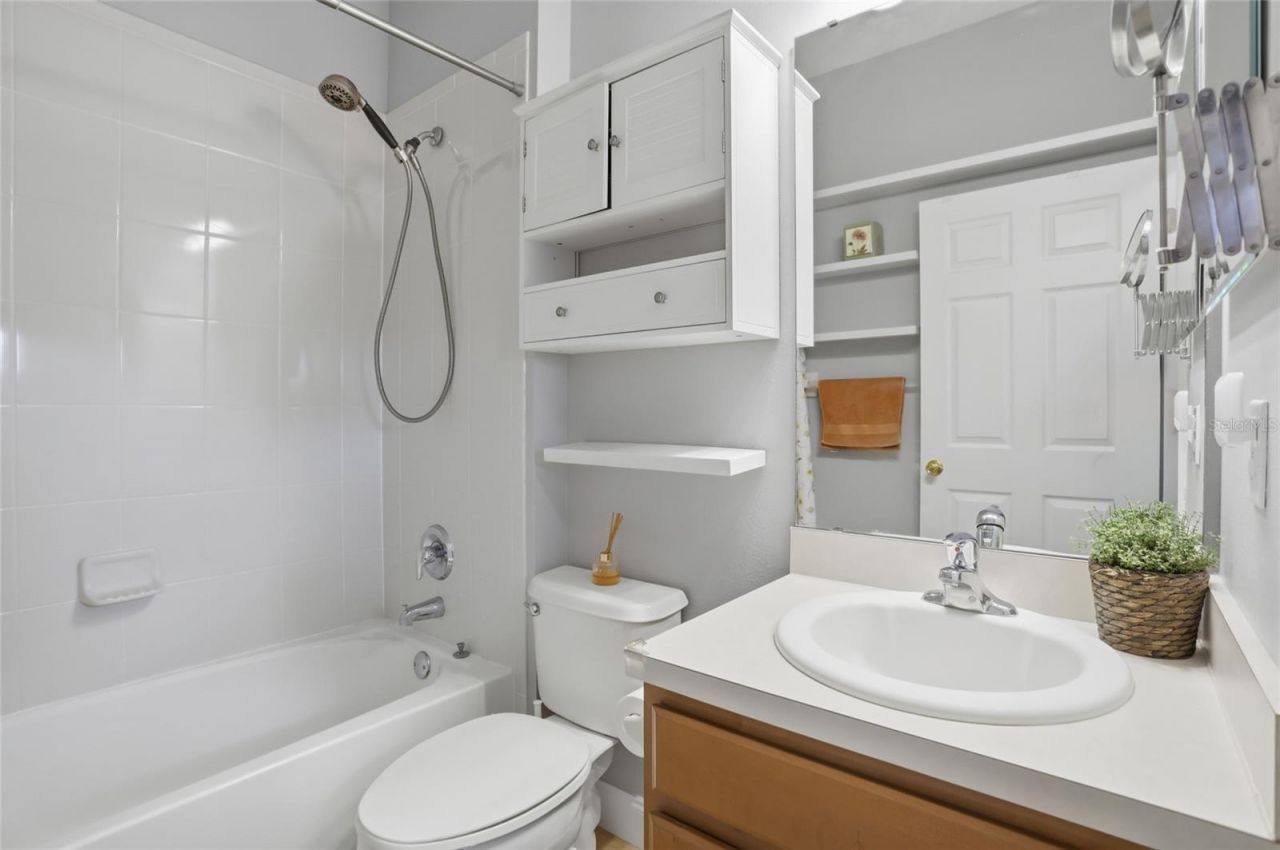 3014 Zander Drive , Grand Island, FL 32735 Photo