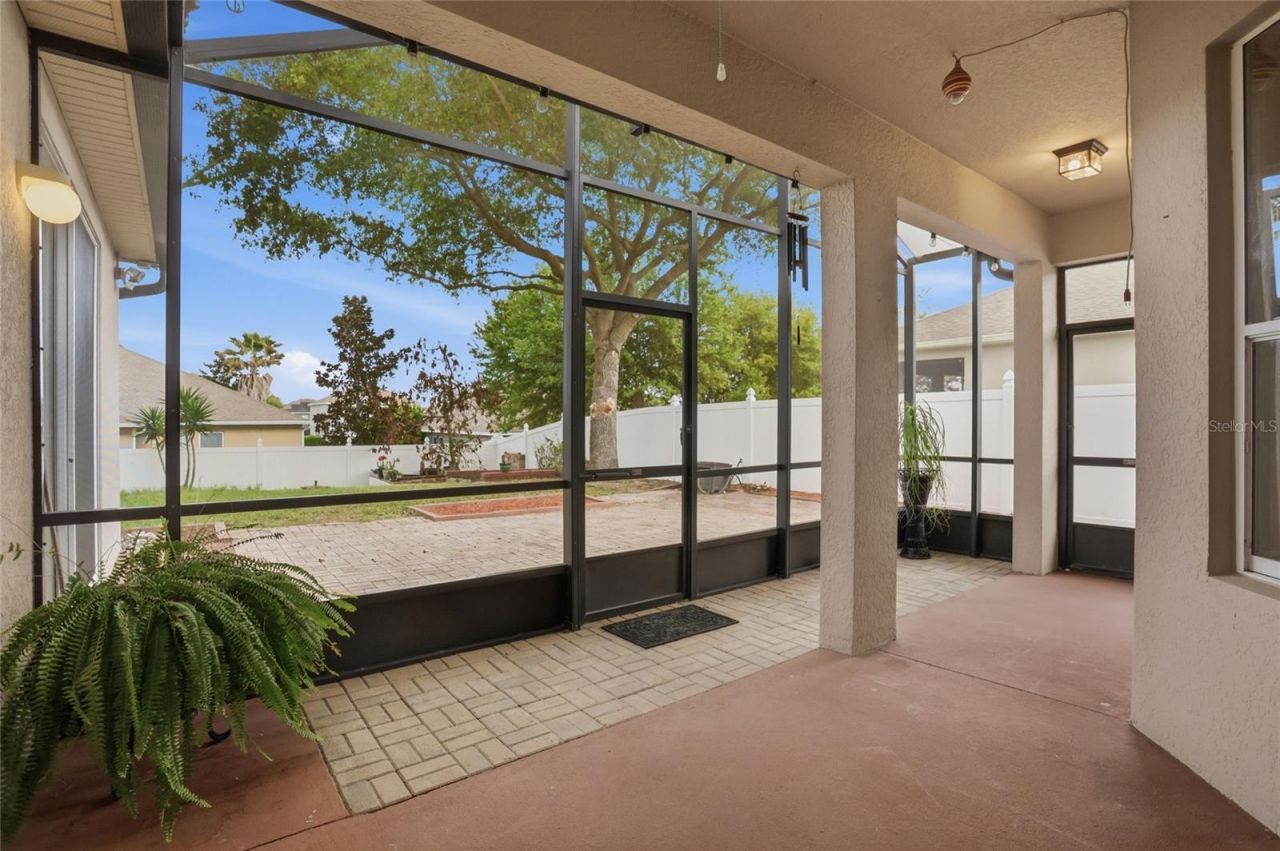 3014 Zander Drive , Grand Island, FL 32735 Photo