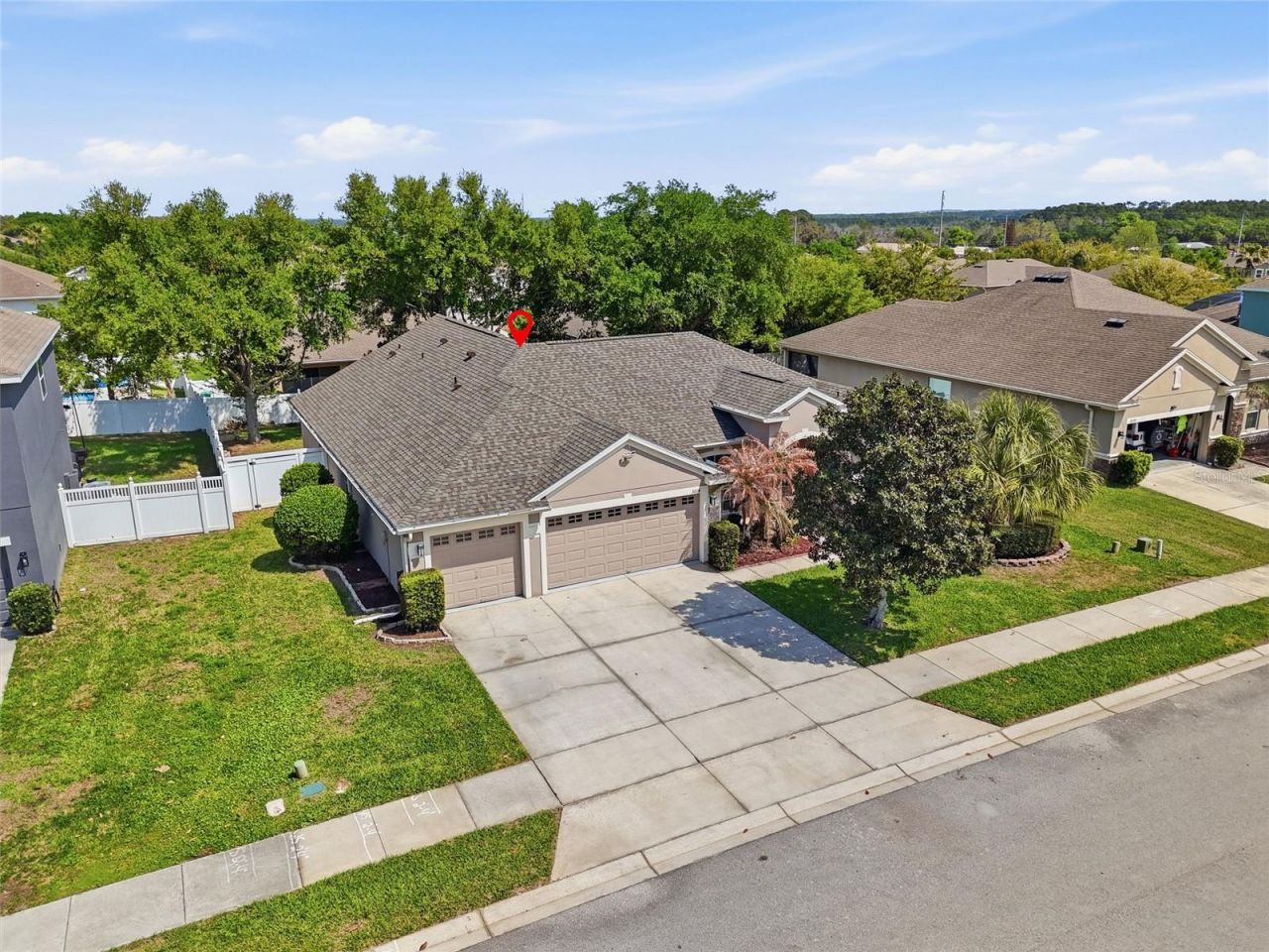 3014 Zander Drive , Grand Island, FL 32735 Photo