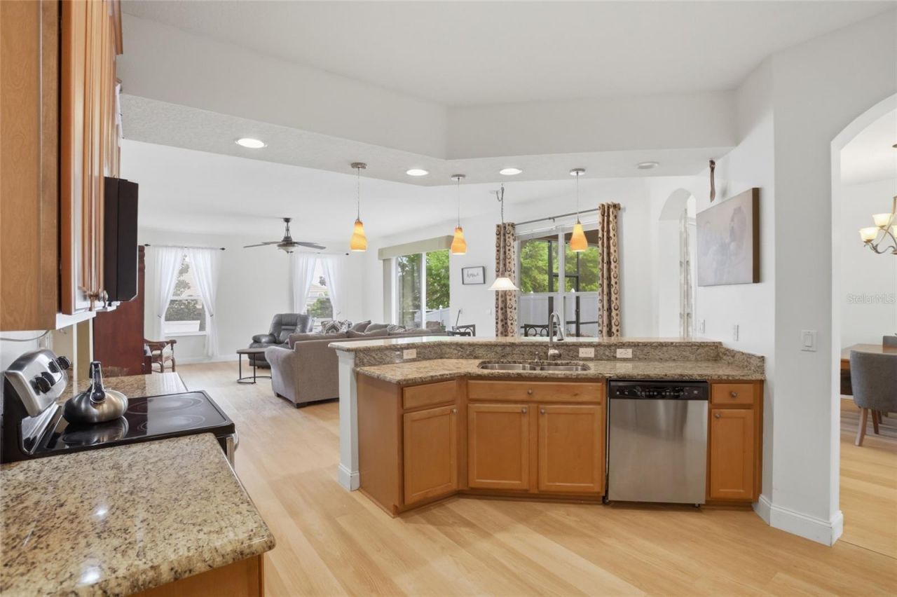 3014 Zander Drive , Grand Island, FL 32735 Photo