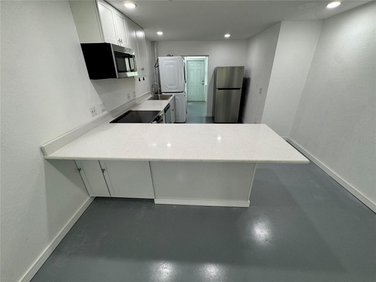 5720 13th Avenue N, Unit 106B, Saint Petersburg, FL 33710 Photo