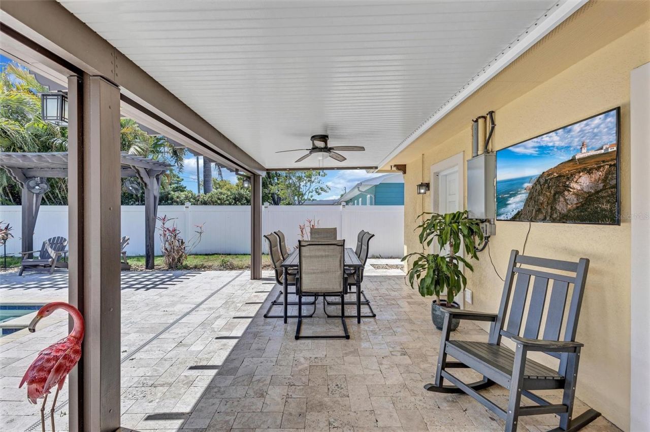 3890 Benson Avenue N, Saint Petersburg, FL 33713 Photo