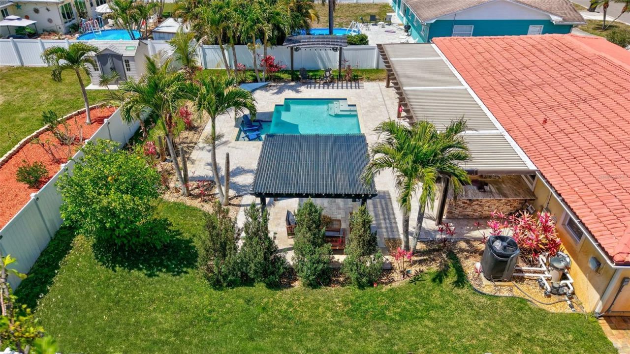 3890 Benson Avenue N, Saint Petersburg, FL 33713 Photo