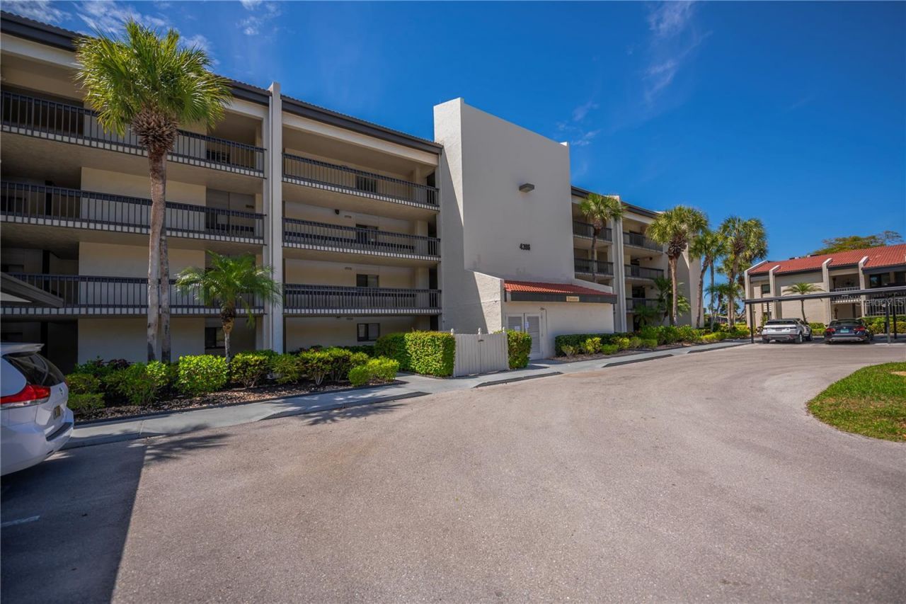 4396 Bowsprit Court, Unit 4E, Fort Myers, FL 33919 Photo