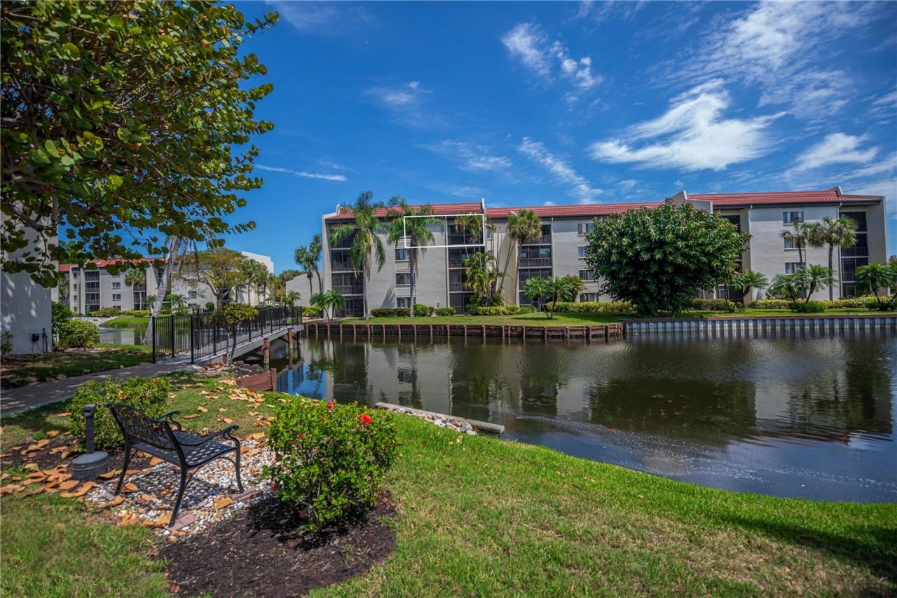 4396 Bowsprit Court, Unit 4E, Fort Myers, FL 33919 Photo