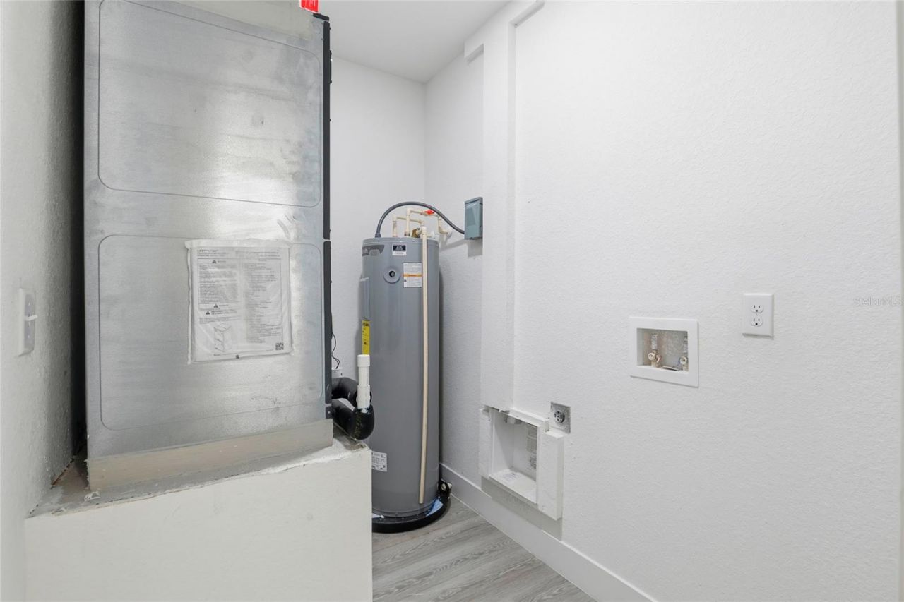 103 Long Road, Interlachen, FL 32148 Photo