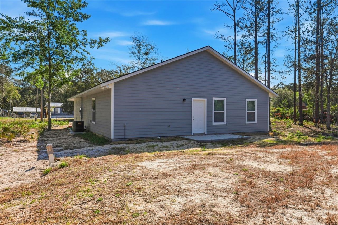 103 Long Road, Interlachen, FL 32148 Photo