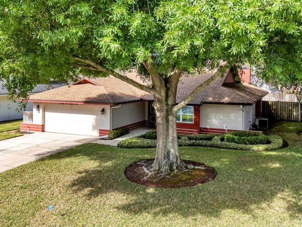 6259 BUTTERNUT DRIVE , LAKELAND, FL 33813