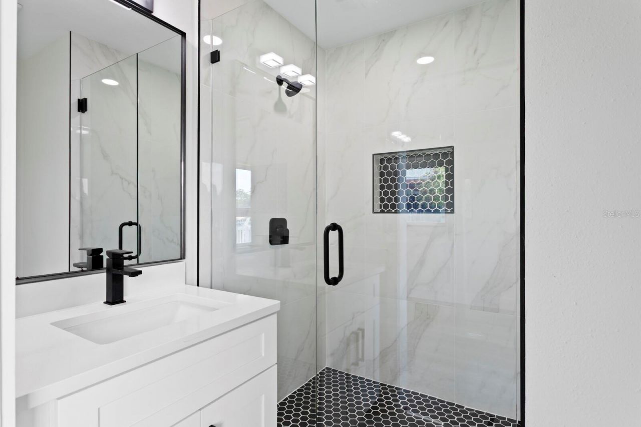 109 Poinciana Lane, Largo, FL 33770 Photo